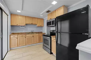 6621 Hill Top Rd, Orlando, FL 32810 - Photo 9