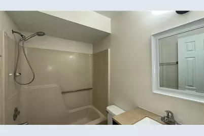 622 Royalty Court #B, Kissimmee, FL 34758 - Photo 3