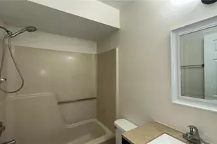 622 Royalty Ct, Kissimmee, FL 34758 - Photo 3
