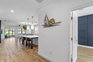 6658 Syreeta Ln, Saint Cloud, FL 34773 - Photo 5