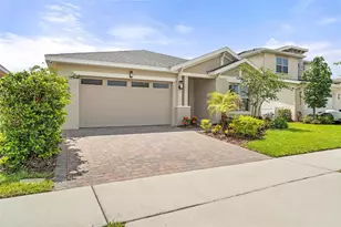 6658 Syreeta Ln, Saint Cloud, FL 34773 - Photo 3