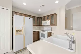 931 Begonia Rd, Kissimmee, FL 34747 - Photo 27