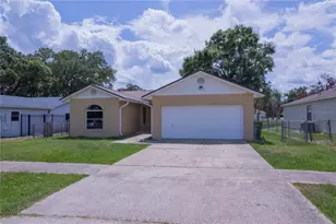 1716 Terry Cir NE, Winter Haven, FL 33881 - Photo 1