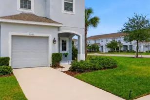 7005 Grand Elm Dr, Riverview, FL 33578 - Photo 3