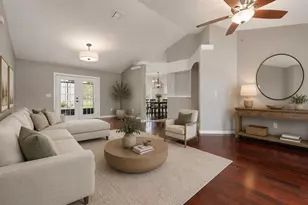 25335 Mardon Cir, Paisley, FL 32767 - Photo 9