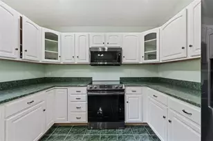 25335 Mardon Cir, Paisley, FL 32767 - Photo 23
