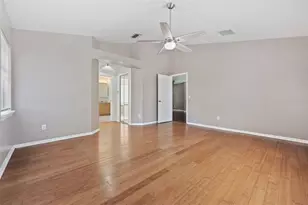 25335 Mardon Cir, Paisley, FL 32767 - Photo 17