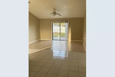 913 San Rafael Way, Kissimmee, FL 34758 - Photo 9