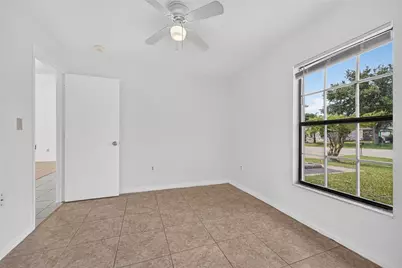 913 San Rafael Way, Kissimmee, FL 34758 - Photo 7