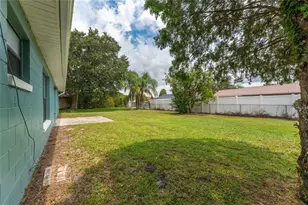 913 San Rafael Way, Kissimmee, FL 34758 - Photo 23