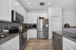 10148 Hartford Maroon Rd, Orlando, FL 32827 - Photo 17