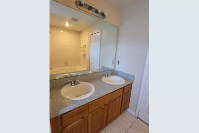 2039 Cypress Bay Boulevard, Kissimmee, FL 34743 - Photo 7