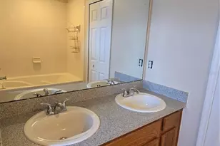 2039 Cypress Bay Blvd, Kissimmee, FL 34743 - Photo 7