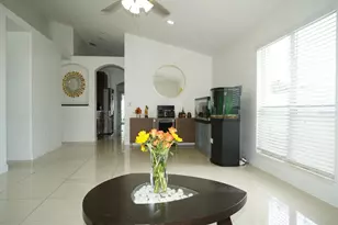 3244 Heron's Point Cir, Kissimmee, FL 34741 - Photo 9