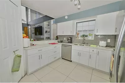 7305 Victoria Circle #202, Orlando, FL 32835 - Photo 27