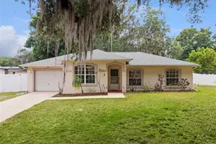 305 E 5th St, Saint Cloud, FL 34769 - Photo 1