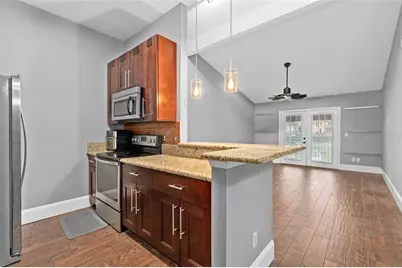 155 N Pearl Lake Causeway #208, Altamonte Springs, FL 32714 - Photo 11