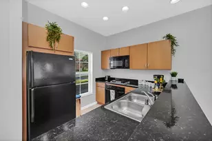 3070 Yellow Lantana Ln, Kissimmee, FL 34747 - Photo 3