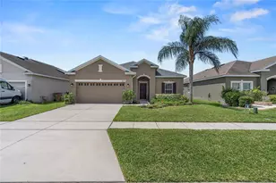 2517 Isabela Terrace, Kissimmee, FL 34743 - Photo 3