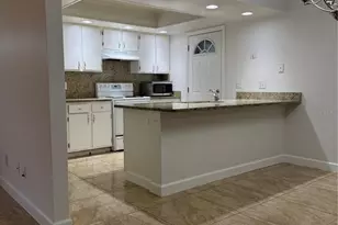10508 Linger Ln, Orlando, FL 32821 - Photo 15