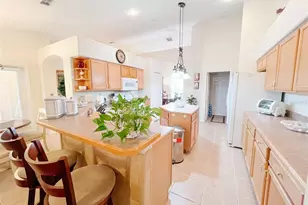 12626 Douglas Fir Ct, Clermont, FL 34711 - Photo 9