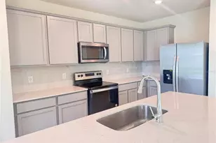 2003 Alluring Ln, Davenport, FL 33896 - Photo 9