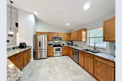 1123 Lakeview Oaks Drive, Minneola, FL 34715 - Photo 21