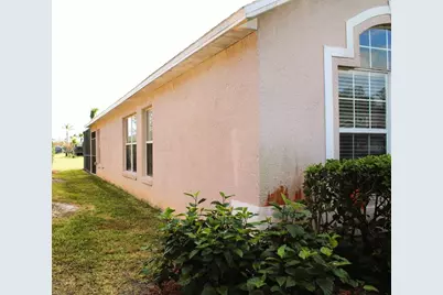 1068 Lake Berkley Drive, Kissimmee, FL 34746 - Photo 45