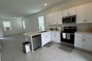3010 Skyline Loop, Kissimmee, FL 34758 - Photo 5