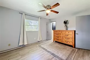 910 NE 45th St, Ocala, FL 34479 - Photo 13