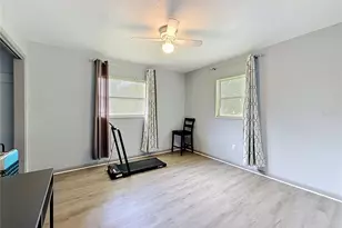 910 NE 45th St, Ocala, FL 34479 - Photo 21