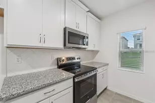 434 North Blvd E, Davenport, FL 33837 - Photo 3