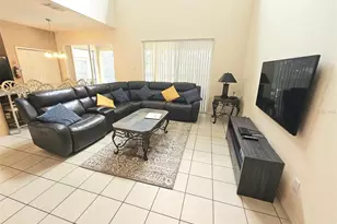 207 Hideaway Beach Ln, Kissimmee, FL 34746 - Photo 3
