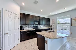 246 Aberdeen St, Davenport, FL 33896 - Photo 11