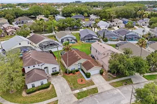 562 Bailey Cir, Davenport, FL 33897 - Photo 7