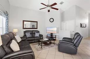 562 Bailey Cir, Davenport, FL 33897 - Photo 35
