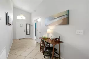 562 Bailey Cir, Davenport, FL 33897 - Photo 13