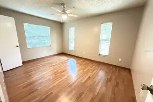 731 Hummingbird Ln, Orlando, FL 32825 - Photo 3