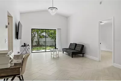 182 Pinewood Circle, Kissimmee, FL 34743 - Photo 5