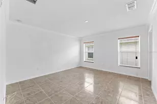 205 Owenshire Cir, Kissimmee, FL 34744 - Photo 13