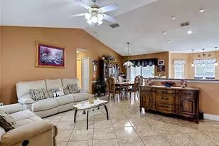 2842 Berkshire Cir, Kissimmee, FL 34743 - Photo 13