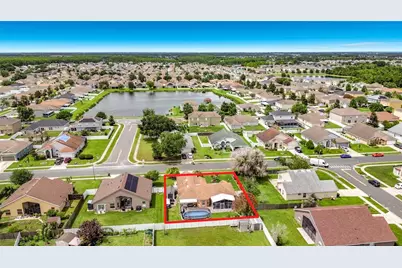 2842 Berkshire Circle, Kissimmee, FL 34743 - Photo 5