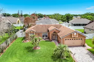 2842 Berkshire Cir, Kissimmee, FL 34743 - Photo 3