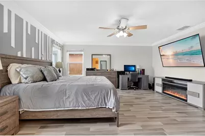 11511 Southern Creek Drive, Gibsonton, FL 33534 - Photo 19