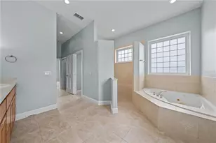 6027 Lake Lizzie Dr, Saint Cloud, FL 34771 - Photo 35