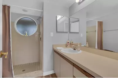 5004 Laguna Bay Circle #49, Kissimmee, FL 34746 - Photo 11