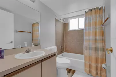 5004 Laguna Bay Circle #49, Kissimmee, FL 34746 - Photo 15