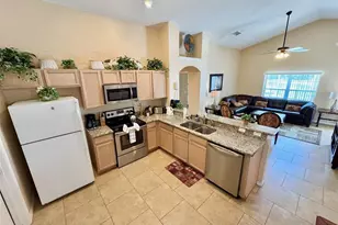 2629 Star Lake View Dr, Kissimmee, FL 34747 - Photo 3
