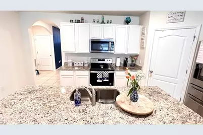 5406 Pine Lilly Dr, Saint Cloud, FL 34771 - Photo 3