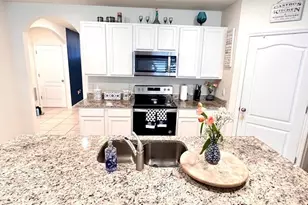 5406 Pine Lilly Dr, Saint Cloud, FL 34771 - Photo 3